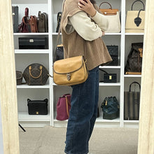 Load image into Gallery viewer, LOEWE ANAGRAM SHOULDER BAG BROWN LEATHER EMBOSSED - 01478