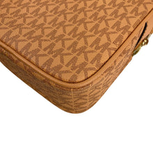 Load image into Gallery viewer, MICHAEL KORS JET SET TRAVEL MEDIUM SIGNATURE LOGO SHOULDER BAG - 01501