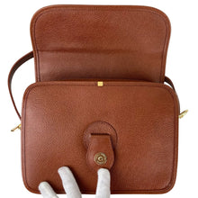 Load image into Gallery viewer, Yves Saint Laurent CASSANDRA SHOULDER BAG LEATHER - 01489
