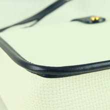 Load image into Gallery viewer, YSL Yves Saint Laurent Leather Gold Logo Shoulder Bag -01393