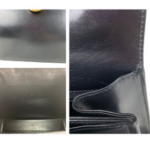 Load image into Gallery viewer, Salvatore Ferragamo Ganchini 2Way Bag - 01460