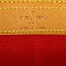 Load image into Gallery viewer, LOUIS VUITTON Stanton Patent Leather HandBag - 01406