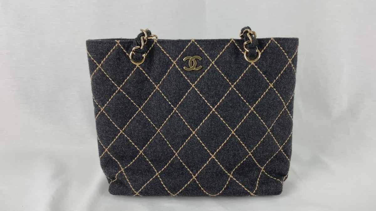 CHANEL（シャネル）ワイルドステッチ カーフスキン トートバッグ