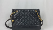 Load and play video in Gallery viewer, CHANEL Matelasse Chain Tote Bag - 01419
