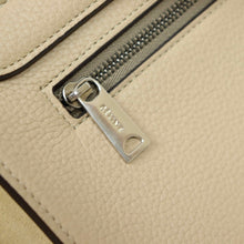 Load image into Gallery viewer, Celine Small Trapeze Bag - 00753 - Fingertips Vintage
