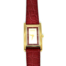 Load image into Gallery viewer, Gucci Vintage Watch - 00920 - Fingertips Vintage