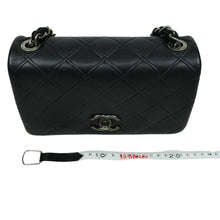 Load image into Gallery viewer, Chanel Matelasse Single Flap Chain Shoulder Bag-01045