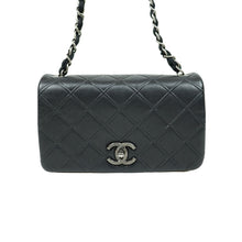 Load image into Gallery viewer, Chanel Matelasse Single Flap Chain Shoulder Bag-01045