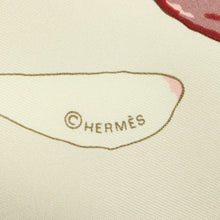Load image into Gallery viewer, Hermes Carre 90 Au Gre Du Vent Beige Scarf - 01245