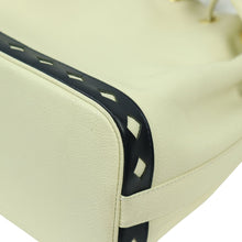 画像をギャラリービューアに読み込む, イヴ・サンローラン アイボリー バケット ショルダーバッグ - 01199