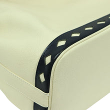 画像をギャラリービューアに読み込む, イヴ・サンローラン アイボリー バケット ショルダーバッグ - 01199