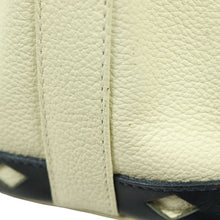画像をギャラリービューアに読み込む, イヴ・サンローラン アイボリー バケット ショルダーバッグ - 01199
