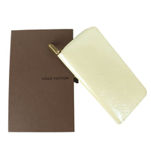 Load image into Gallery viewer, Louis Vuitton Ivory Vernis Zippy Long Wallet - 01215