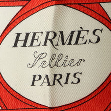 Load image into Gallery viewer, Hermes Carre 90 Eperon D'or Grey Scarf - 01252