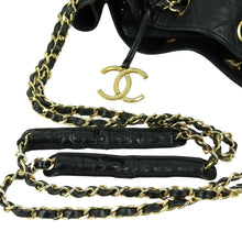 画像をギャラリービューアに読み込む, Chanel Black Lambskin Bicolore Chain Shoulder Bag - 01424
