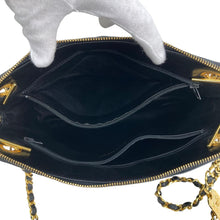 Load image into Gallery viewer, Chanel Matelasse Chain Shoulder Bag - 01462
