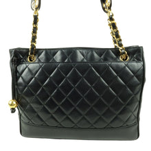 Load image into Gallery viewer, CHANEL Matelasse Chain Tote Bag - 01419