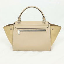 Load image into Gallery viewer, Celine Small Trapeze Bag - 00753 - Fingertips Vintage