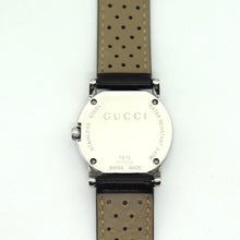 画像をギャラリービューアに読み込む, Gucci Vintage Watch 101L - 00882 - Fingertips Vintage
