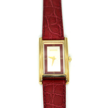 画像をギャラリービューアに読み込む, Gucci Vintage Watch - 00920 - Fingertips Vintage

