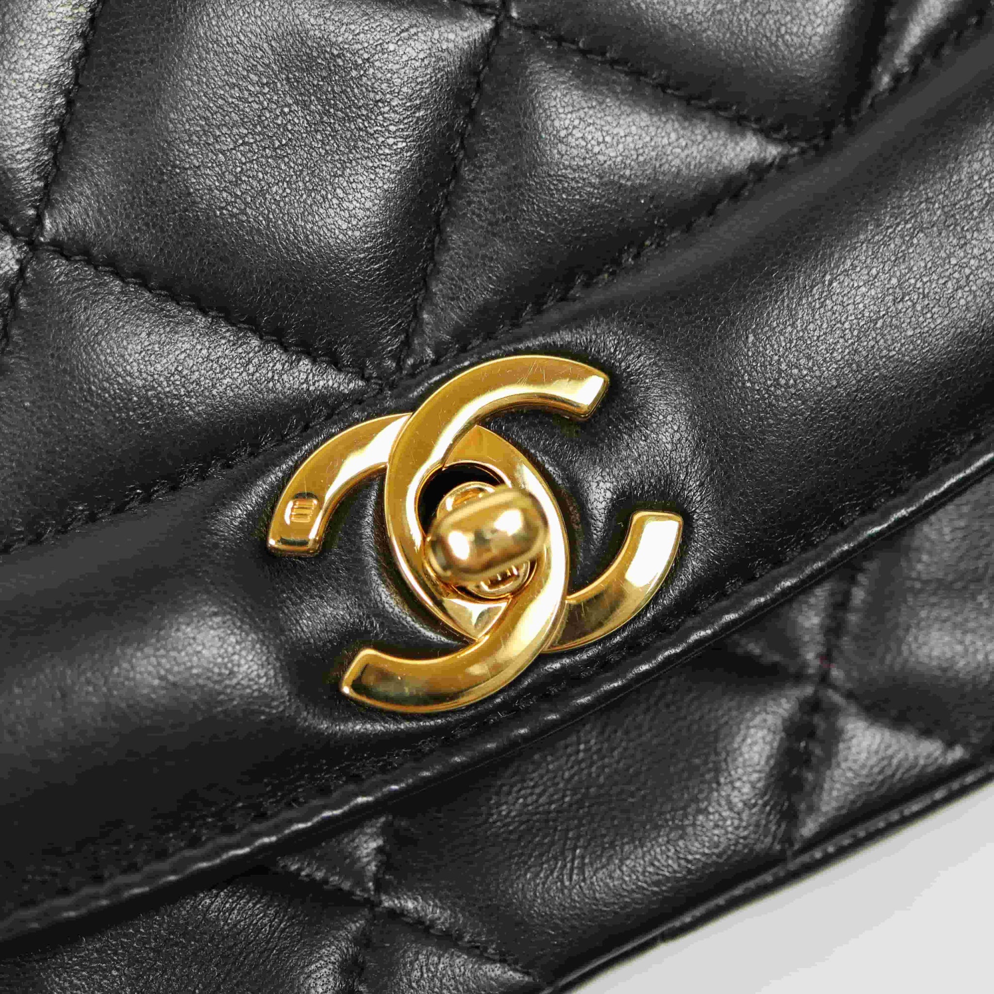 Chanel Vintage Bag Diana 25 cm  Luxury pre-owned fashion from