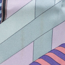 Load image into Gallery viewer, Hermes Sangles en Zigzag Purple Carre 90 Scarf - 01216
