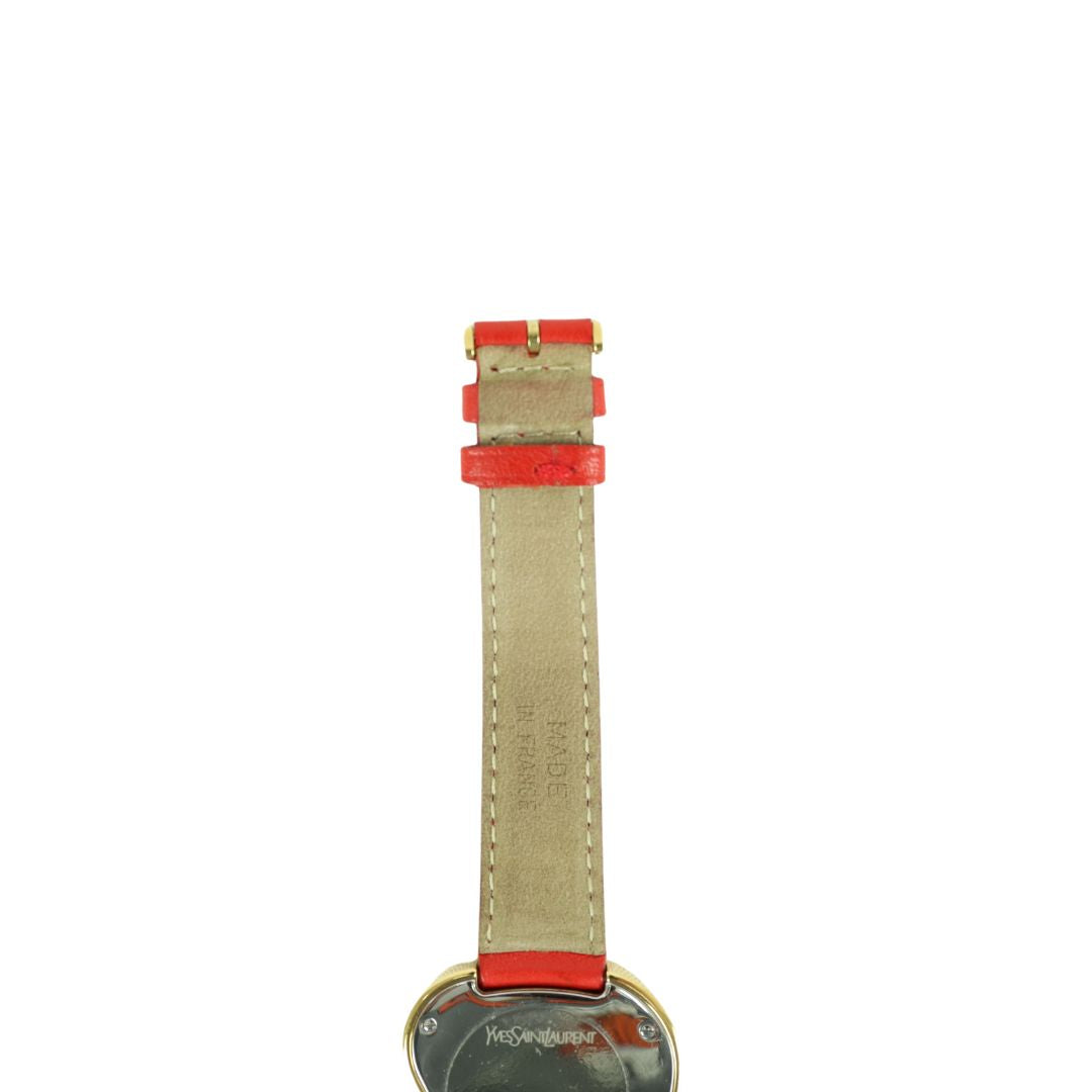 YSL ハート型 レッドレザー 時計 YSL ハート型 レッドレザー 時計 ハートモチーフレザーQZ腕時計