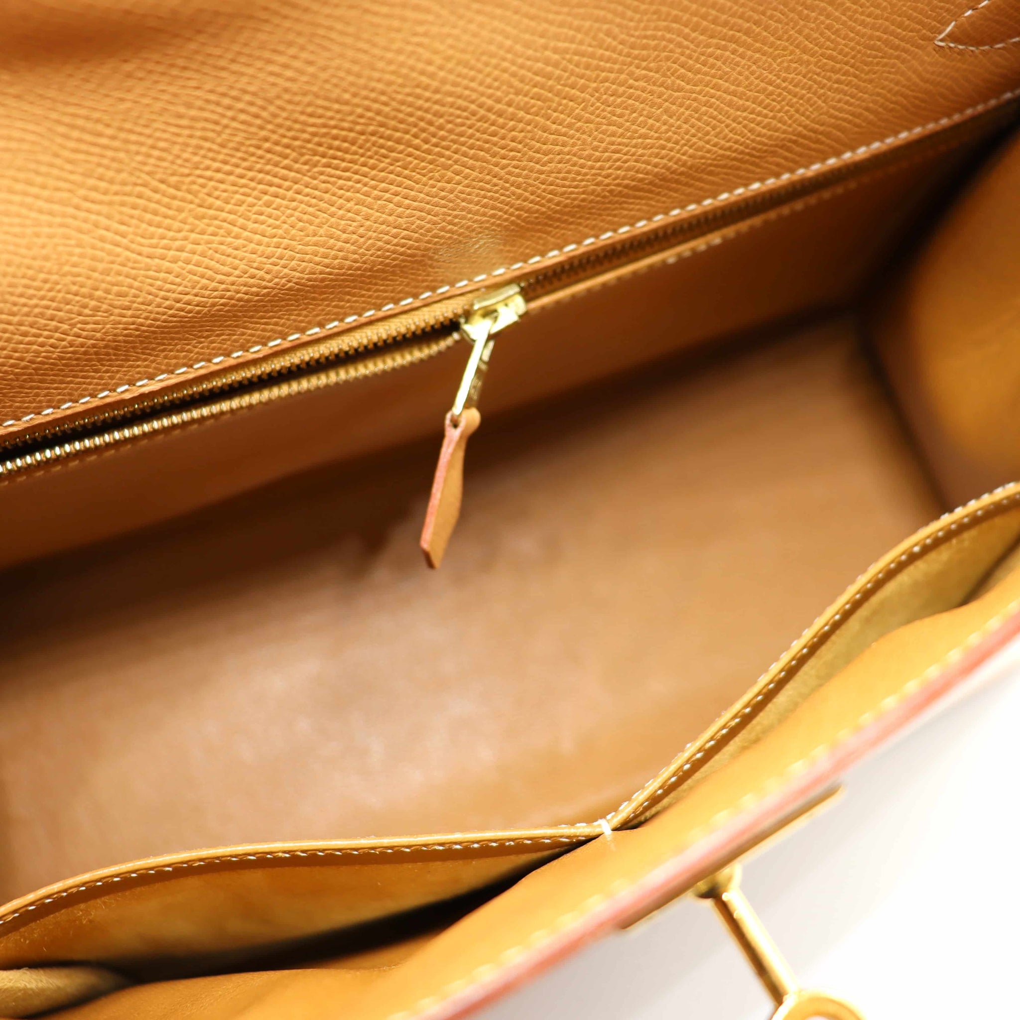 Affordable kelly 28 gold For Sale, Bags & Wallets